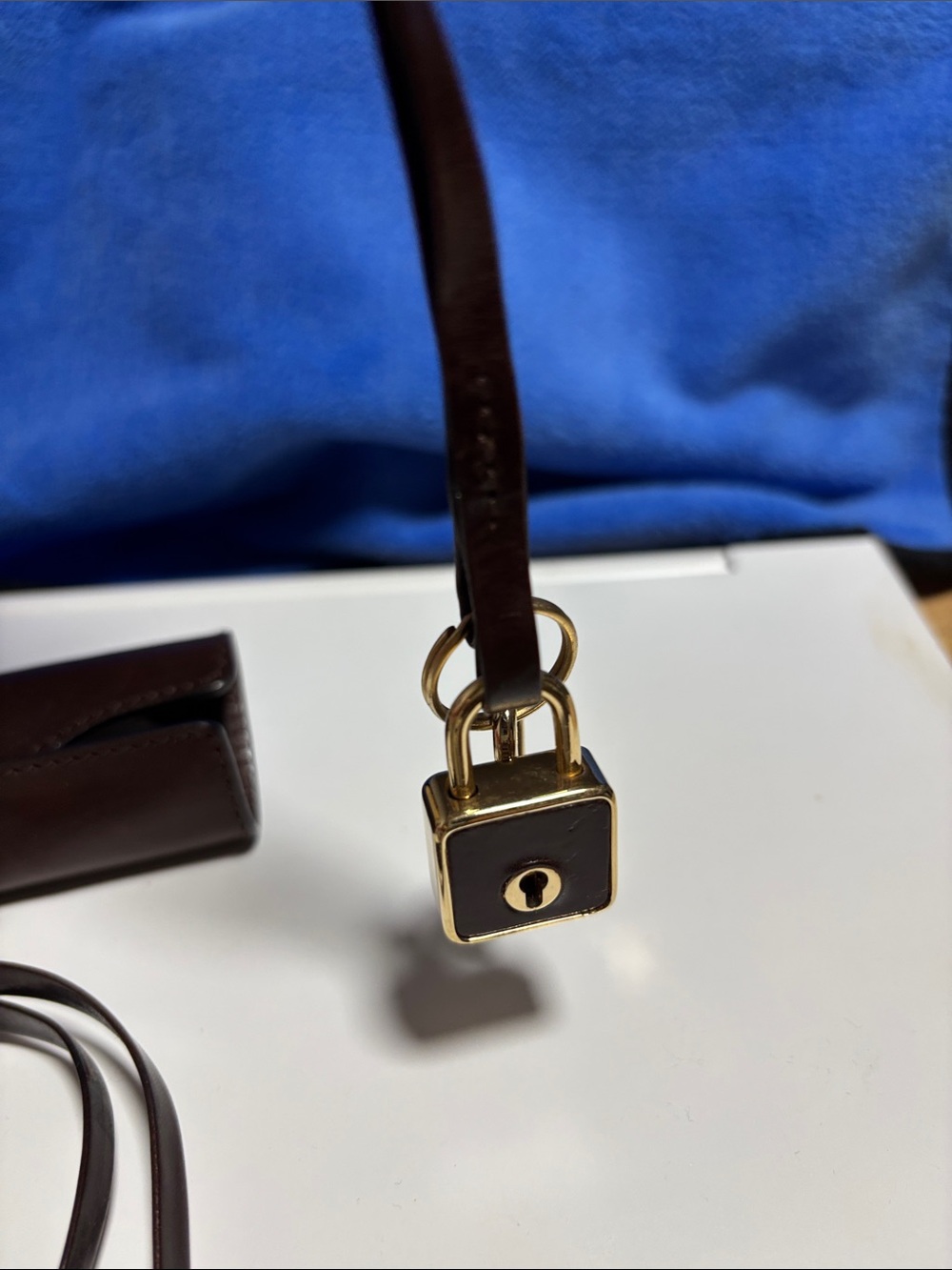 Bottega Veneta Brown Leather Key Pouch with Gold Padlock Charm - Picture 3 of 4